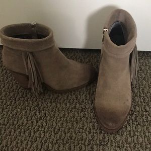 Distressed Western Booties